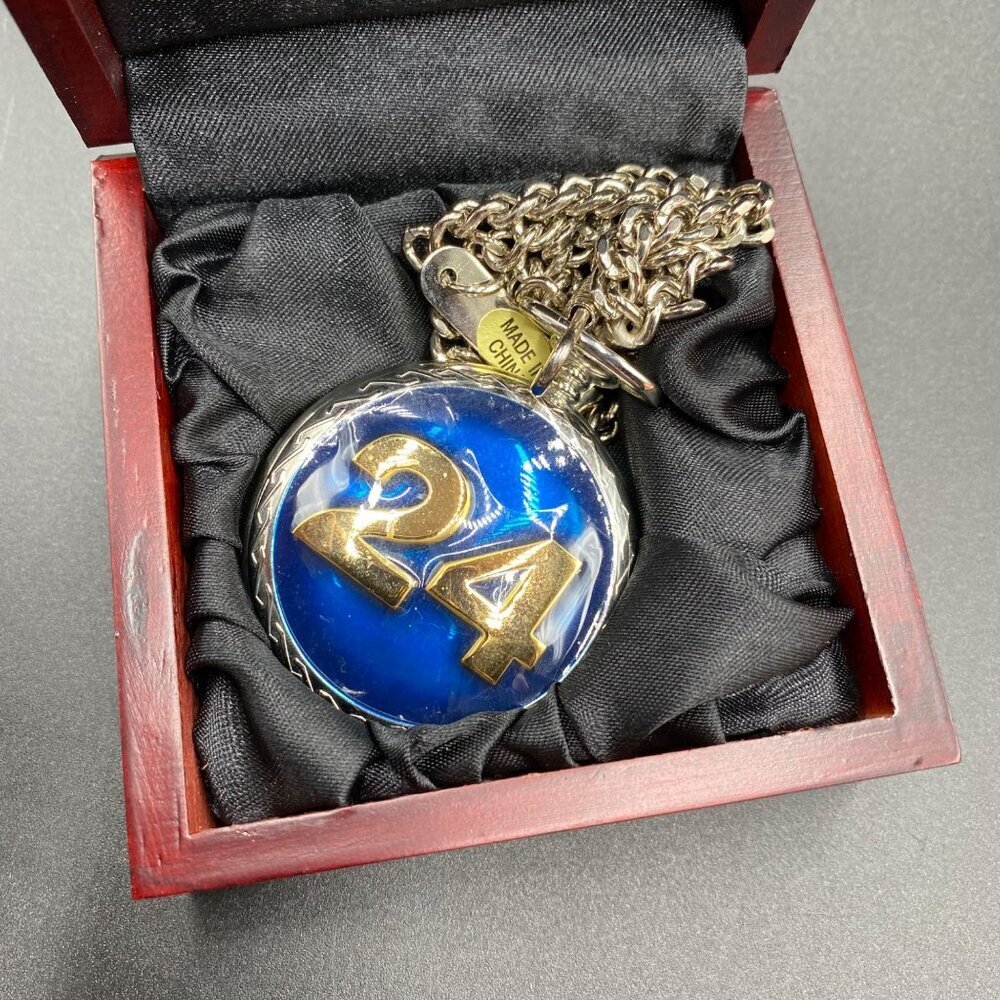 Jeff Gordon #24 Nascar Pocket Watch Wooden Case W/ Crossed Flags Design